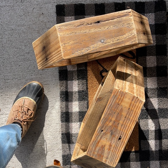 ☕️Coffee house Vibes Real Wood Rustic Shelves☕️ - Picture 4 of 16